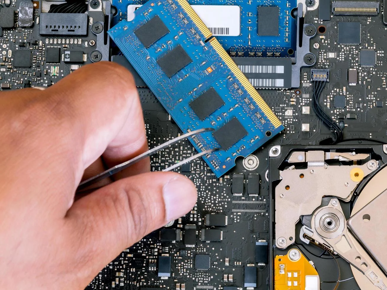 Advanced MacBook diagnostics and repair services by Nation Wide Laptop Repair