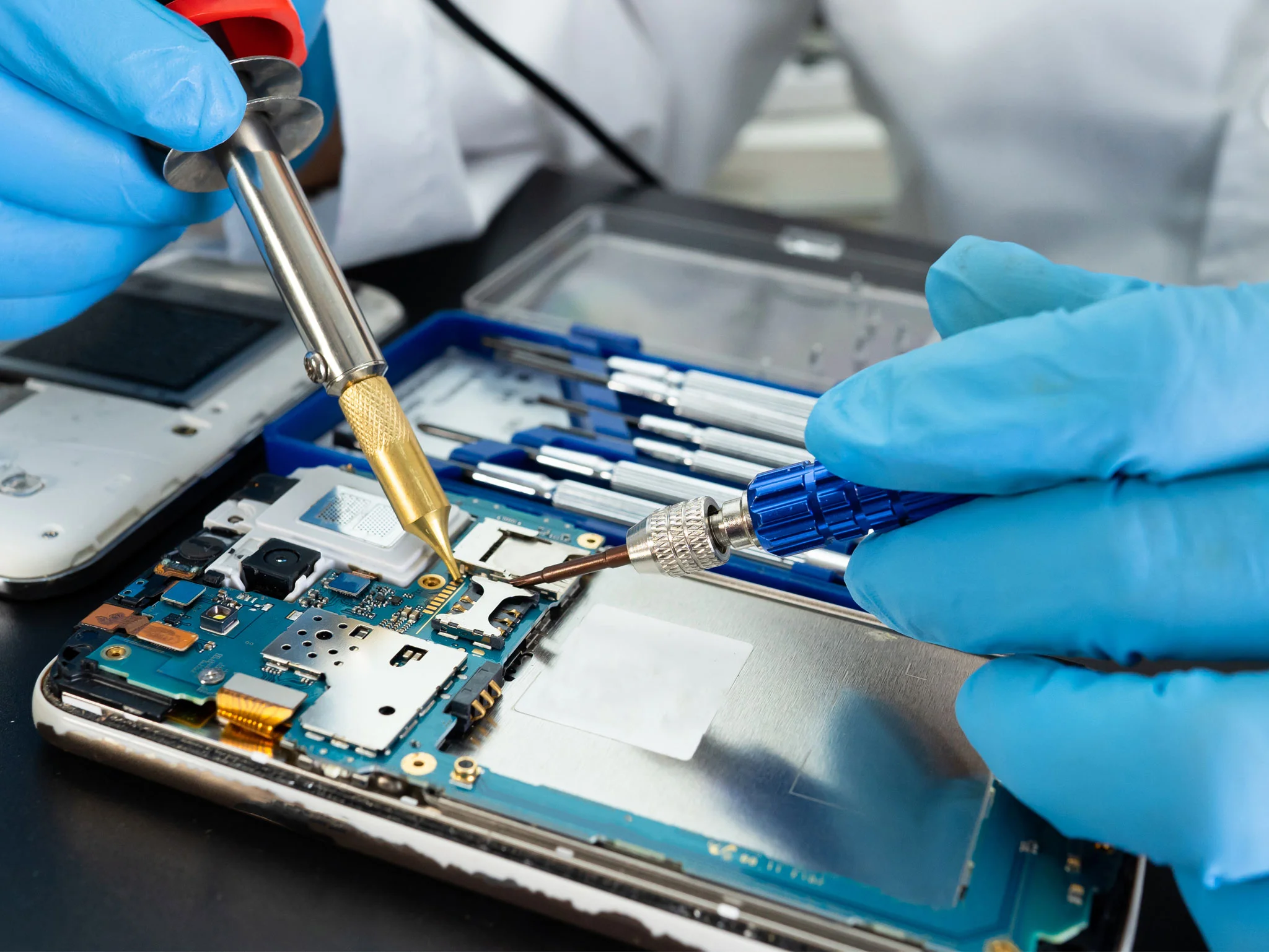 Certified technicians providing premium iPad Repair Service near me