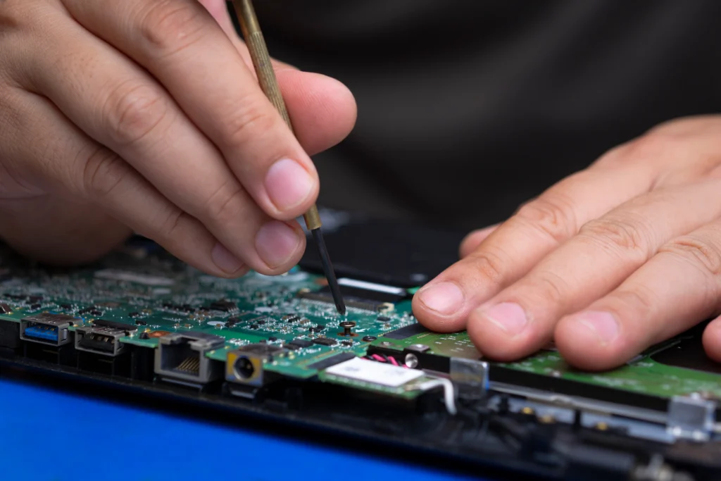 Laptop Keyboard Mail In Repair service for all major laptop models